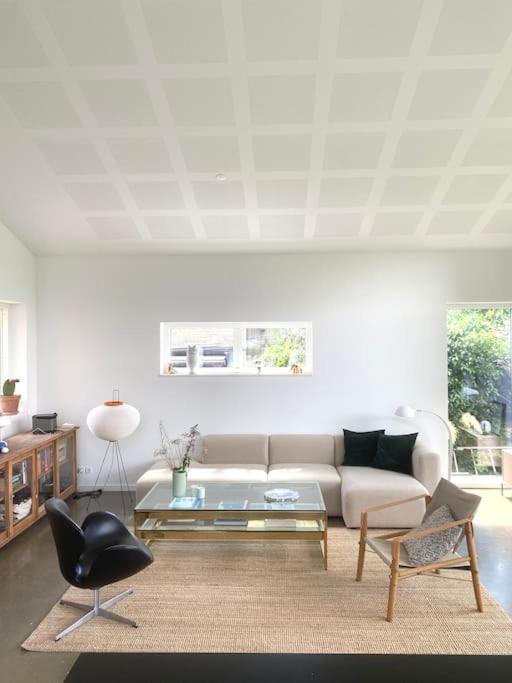 Villa House In Beautiful København
